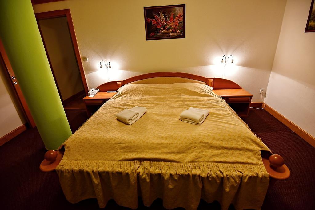 Hotel Prosper Čeladná Buitenkant foto