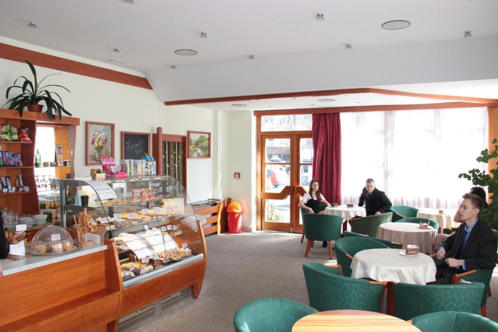 Hotel Prosper Čeladná Buitenkant foto